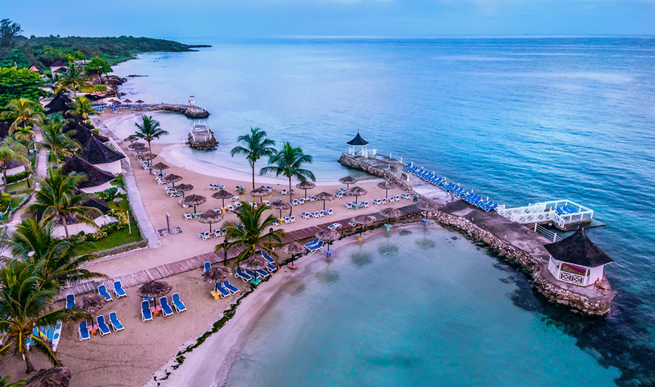 Royal Decameron Club Caribbean Resort Runaway Bay Exterior photo